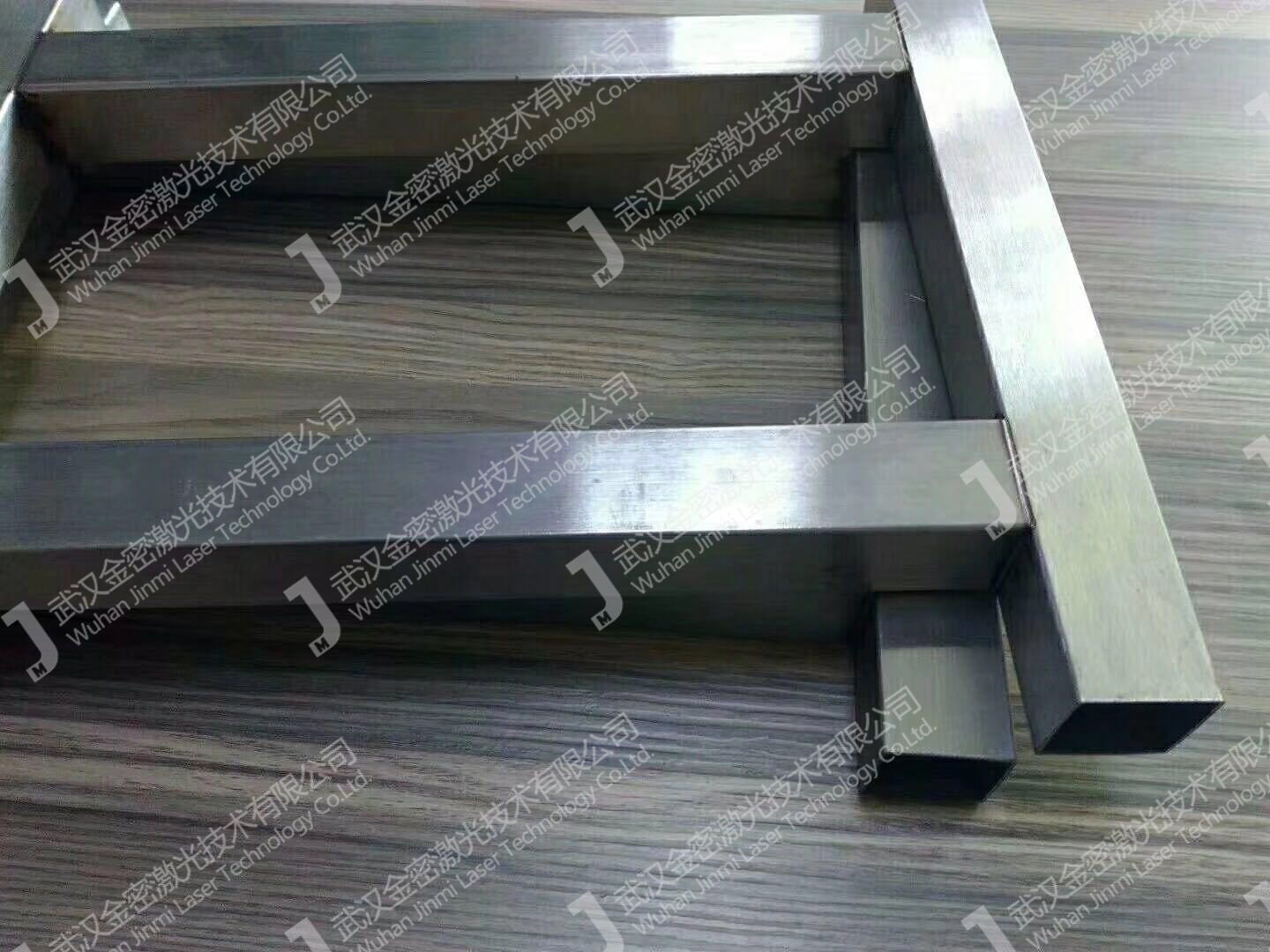 手持式激光焊接機(jī)使用方便嗎？焊接效果怎么樣？
